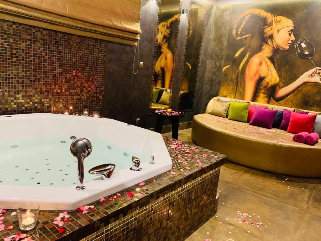 Hotel Palac Poledno エクステリア 写真