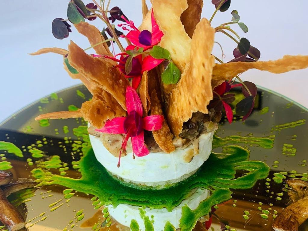 Hotel Palac Poledno エクステリア 写真