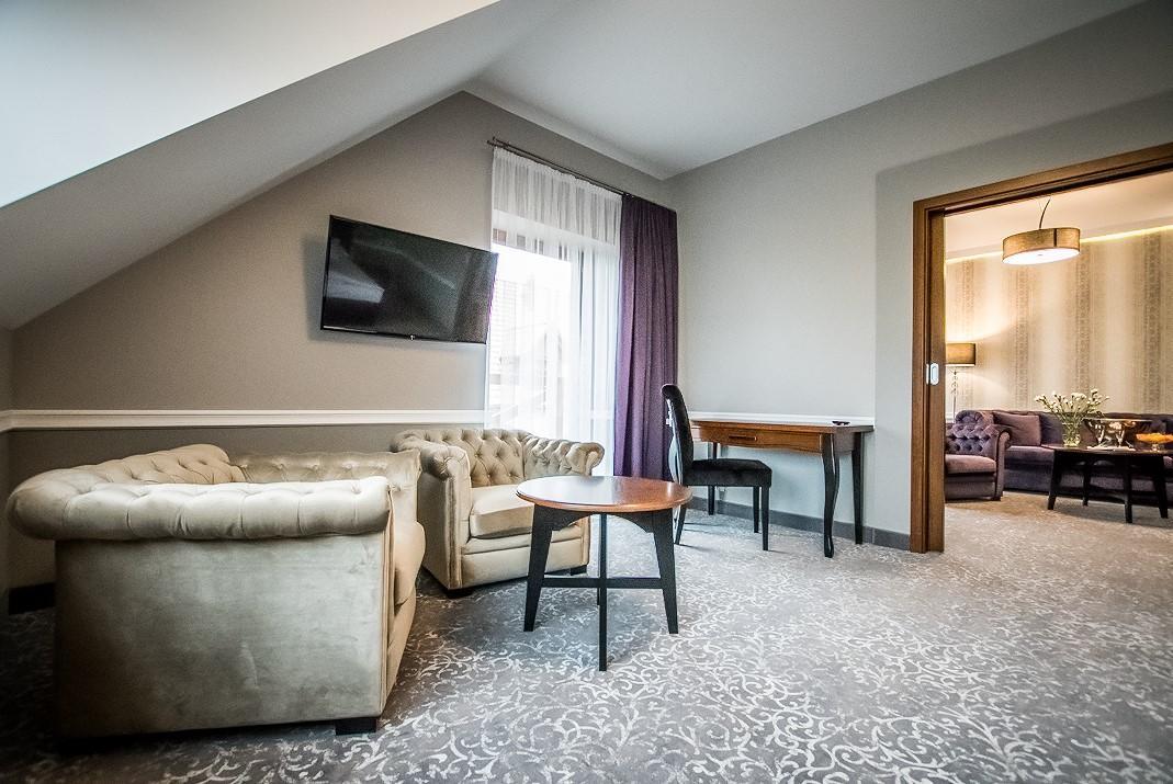 Hotel Palac Poledno エクステリア 写真